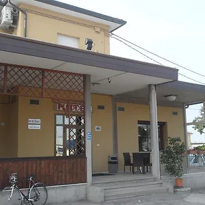 https://autostop-duardi.emilia-romagnahotels.net